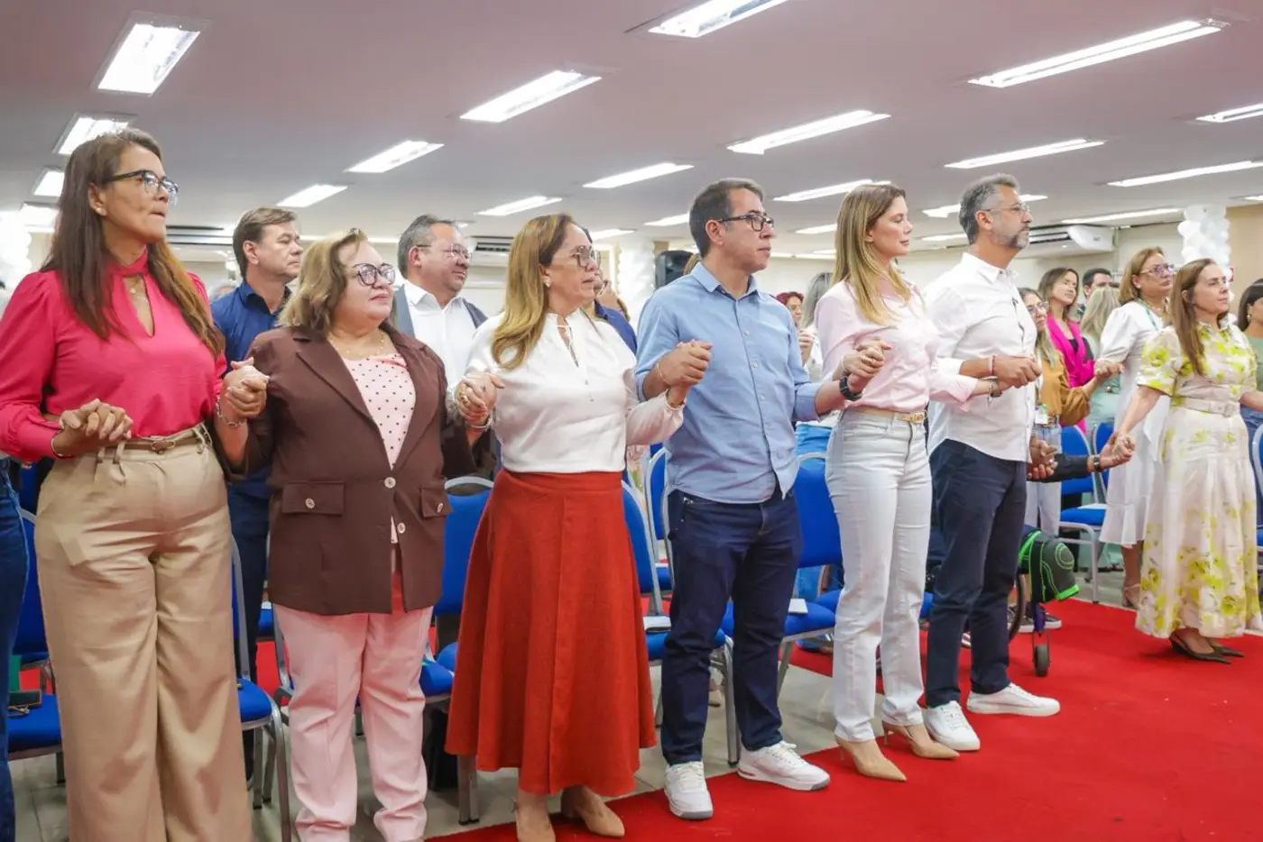 Pelo quarto ano consecutivo, imagem peregrina de São José é celebrada em cerimônia tradicional no Palácio do Setentrião, em Macapá