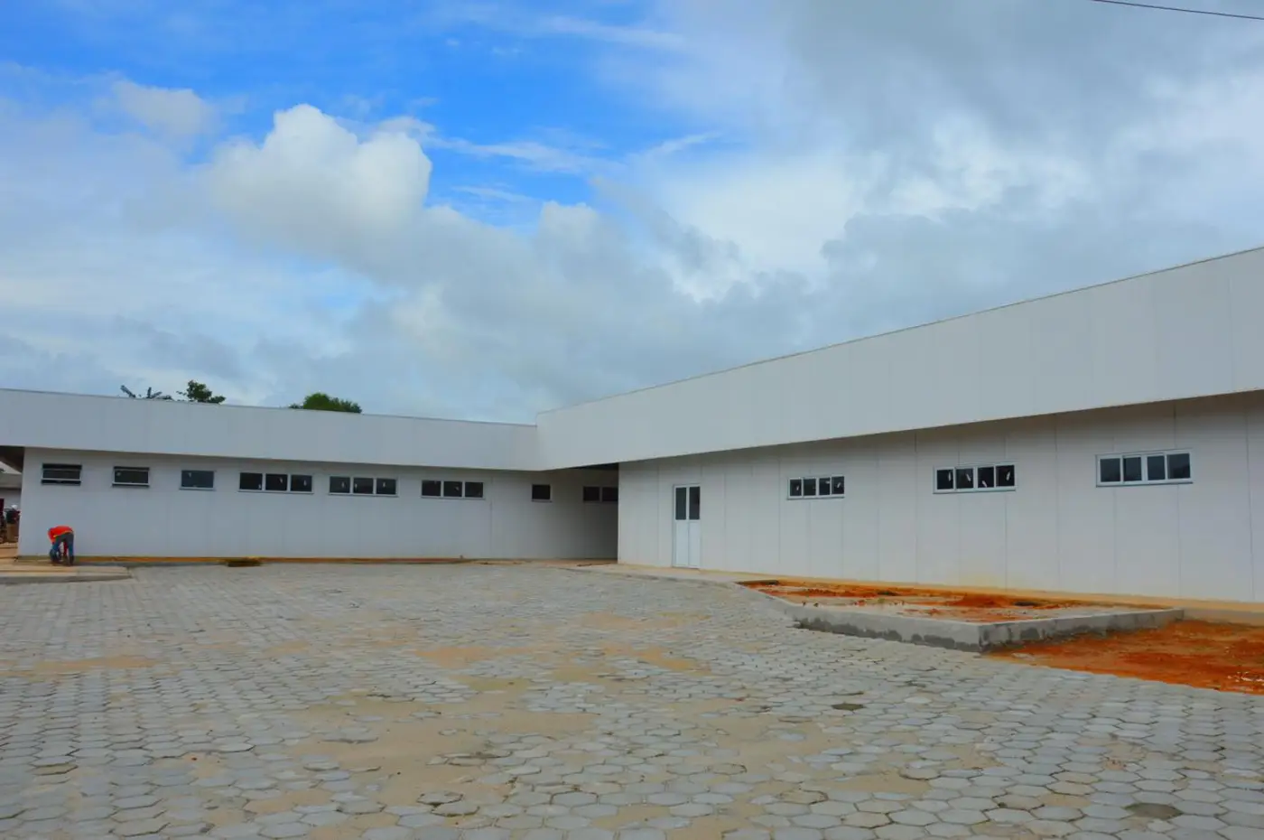 Governo do Estado finaliza estrutura externa e avança no acabamento do novo hospital de Amapá