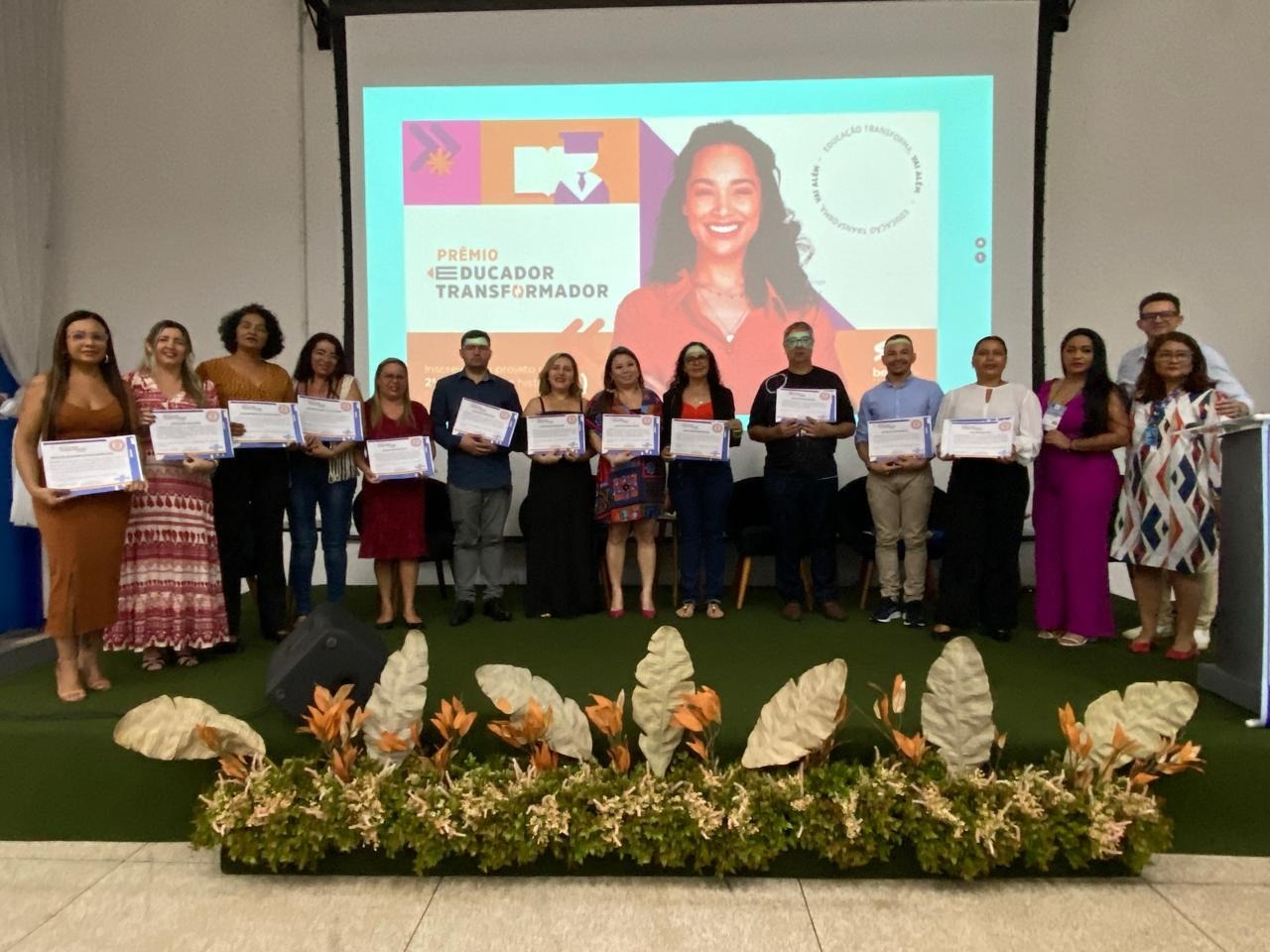 Prêmio Educador Transformador homenageia nove educadores no Amapá em pré-lançamento da edição 2026