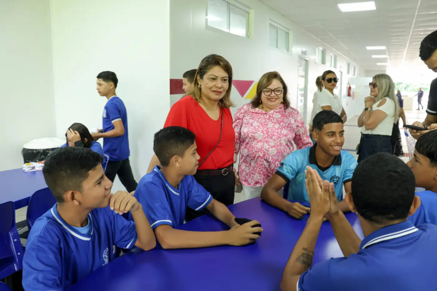 “Pedimos reformas, mas ganhamos uma escola nova”, diz professora durante entrega de unidade reconstruída pelo Governo do Amapá em Anauerapucu