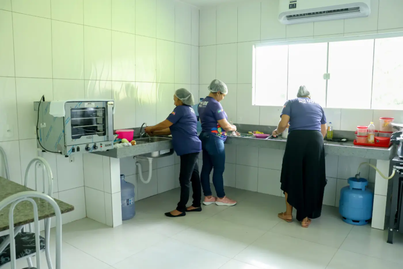 “Pedimos reformas, mas ganhamos uma escola nova”, diz professora durante entrega de unidade reconstruída pelo Governo do Amapá em Anauerapucu