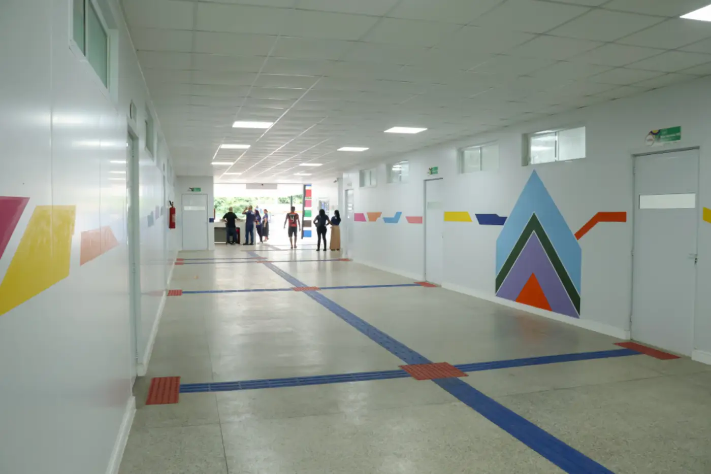 “Pedimos reformas, mas ganhamos uma escola nova”, diz professora durante entrega de unidade reconstruída pelo Governo do Amapá em Anauerapucu