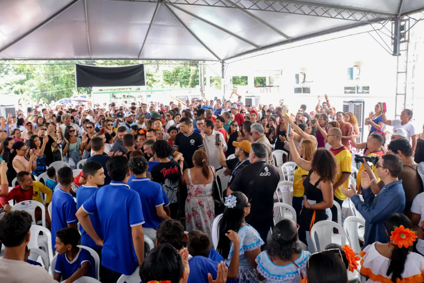 “Pedimos reformas, mas ganhamos uma escola nova”, diz professora durante entrega de unidade reconstruída pelo Governo do Amapá em Anauerapucu