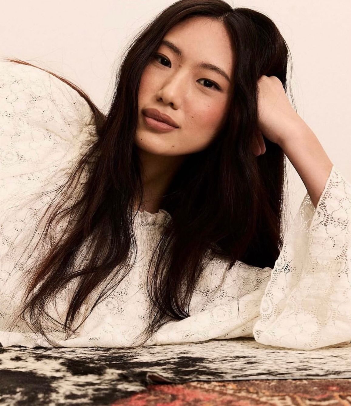 Beleza asiática ganha destaque nas passarelas!