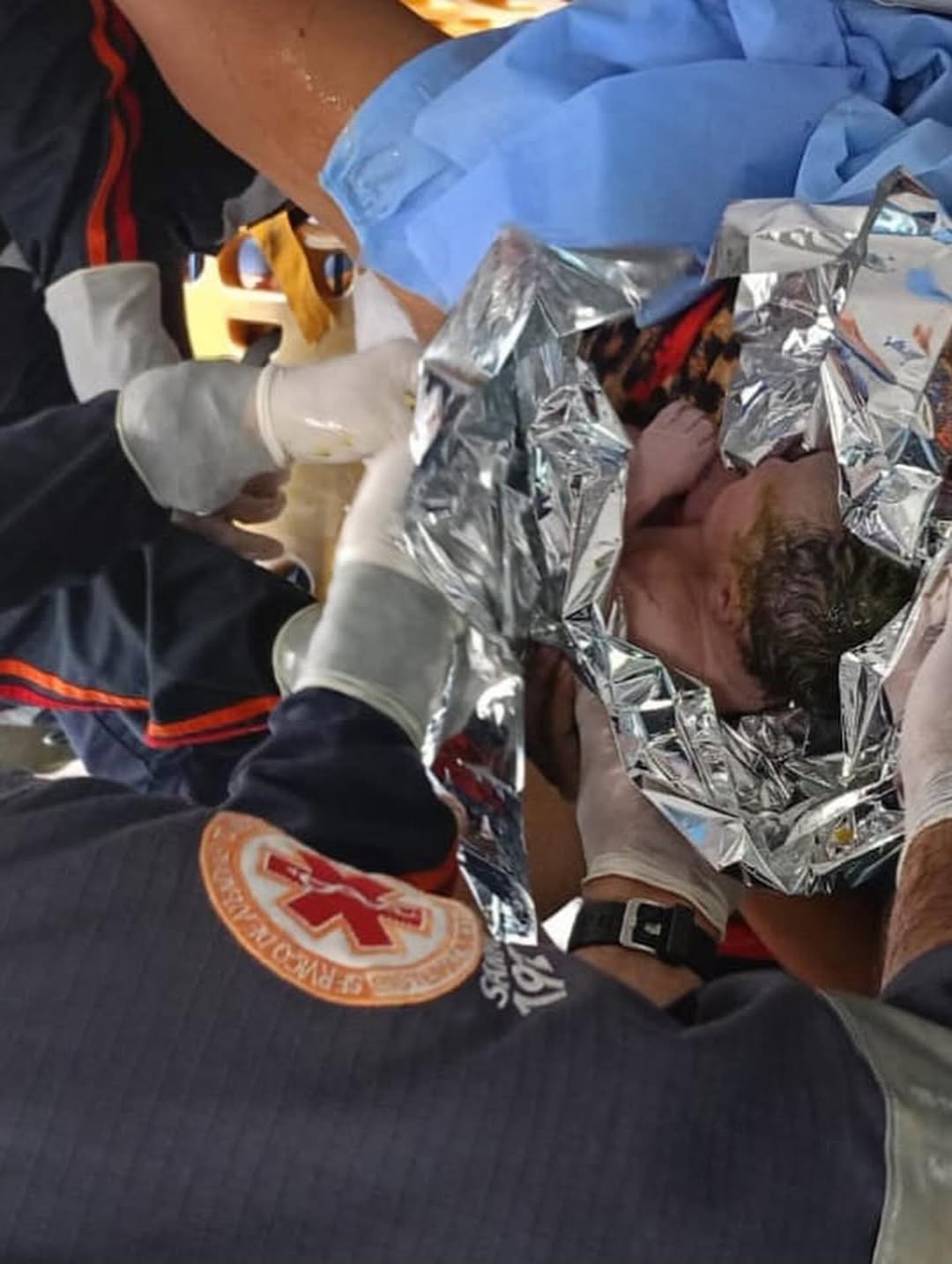 Parto é realizado em ambulância após resgate aeromédico no Amapá