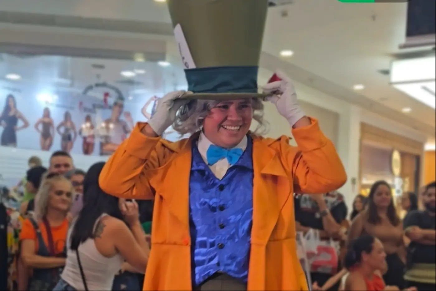 "Dia do Desenhista" reúne artistas e público em programação cultural no Macapá Shopping