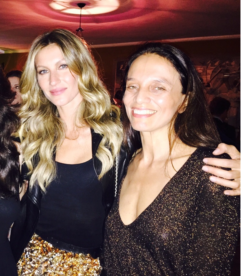 Gisele Bündchen, Isabeli Fontana, Lais Ribeiro, Ana Beatriz Barros e mais supermodelos surgem em retratos no início da carreira
