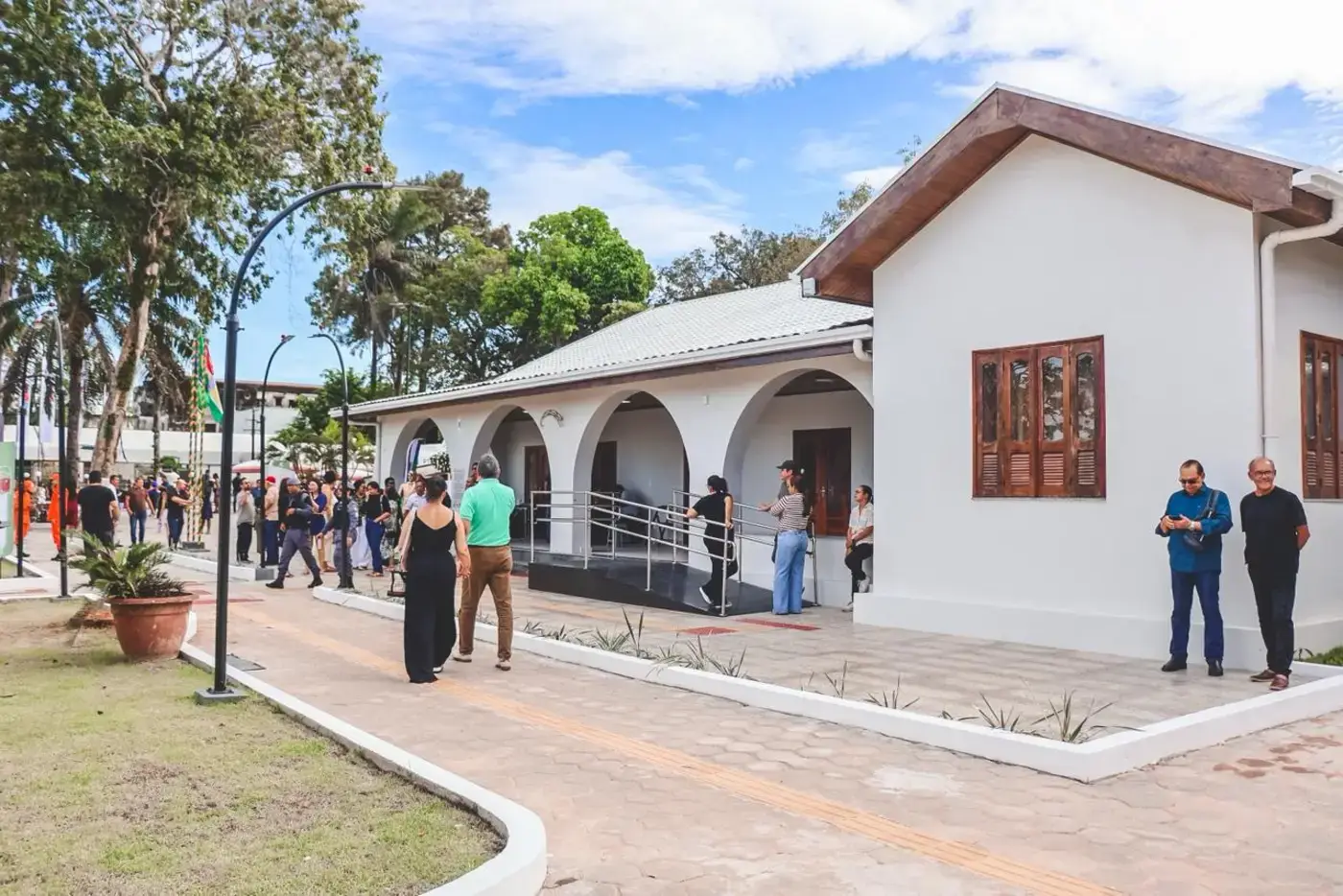 Inaugurado pelo governador Clécio, Parque Residência funcionará de terça a domingo, com opções de lazer durante o dia e a noite