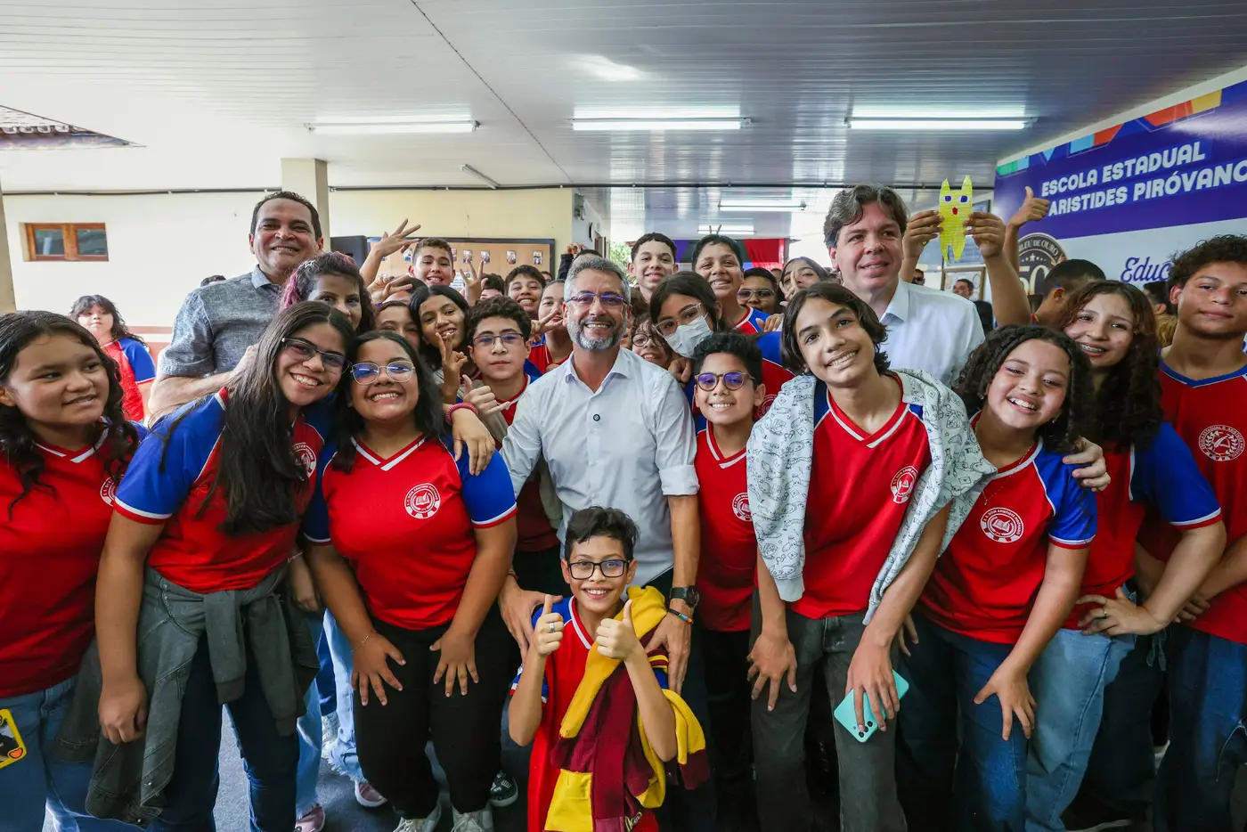 Ativação da Infovia 03 no Amapá condiciona maior estabilidade na internet: "novas oportunidades", diz governador Clécio