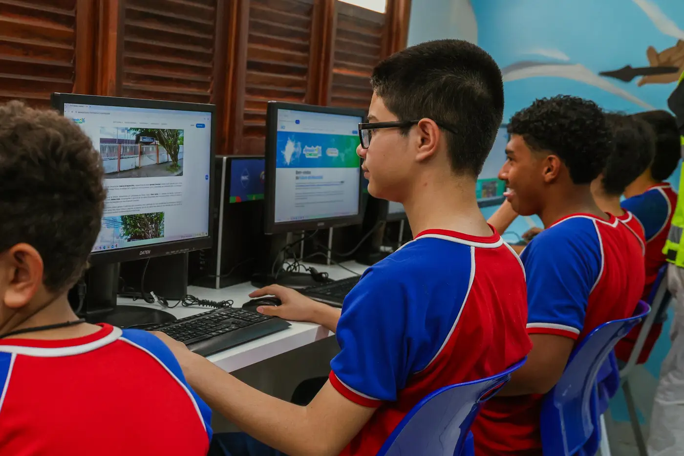 Ativação da Infovia 03 no Amapá condiciona maior estabilidade na internet: "novas oportunidades", diz governador Clécio