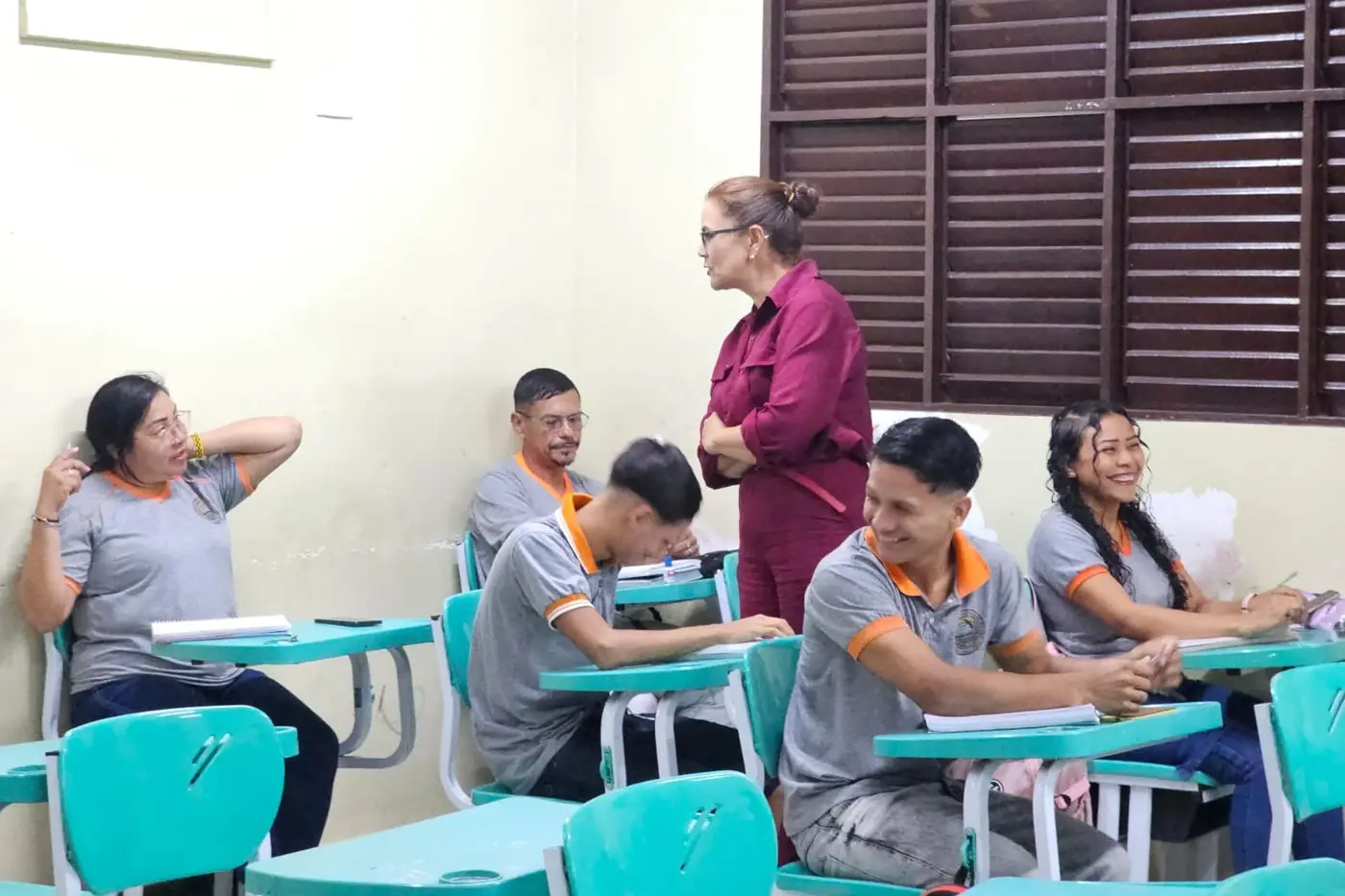 Governo do Amapá empossa Simone Guedes como nova secretária da Educação e reforça continuidade das políticas educacionais