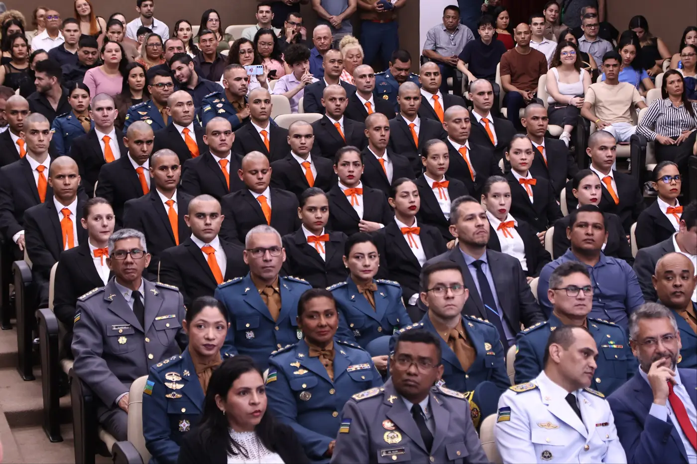Governador Clécio Luís abre curso histórico e garante formação inédita de oficiais do Corpo de Bombeiros no Amapá