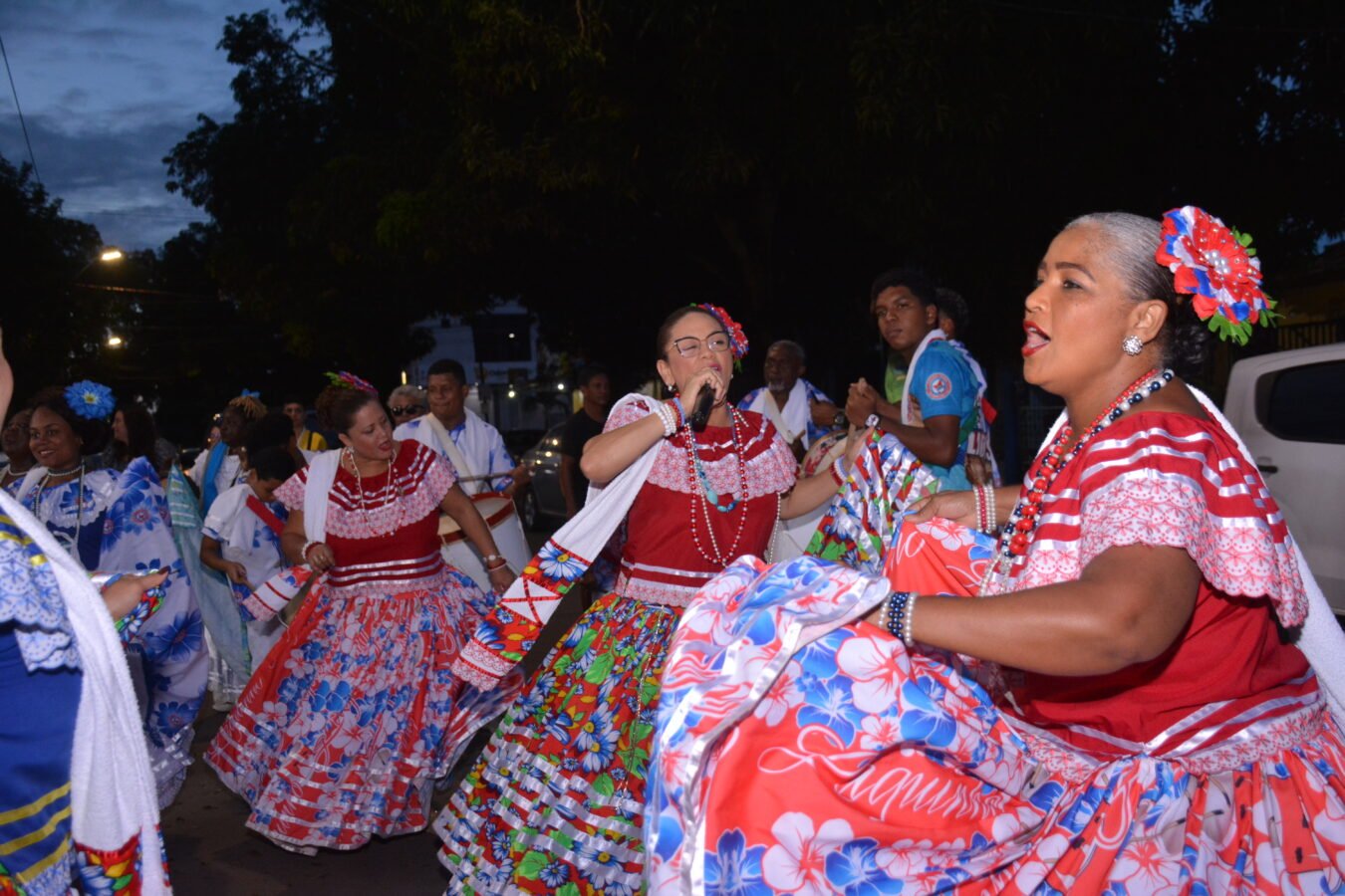 Derrubada dos mastros no “Domingo do Senhor” marca o encerramento do Ciclo do Marabaixo 2026, em Macapá