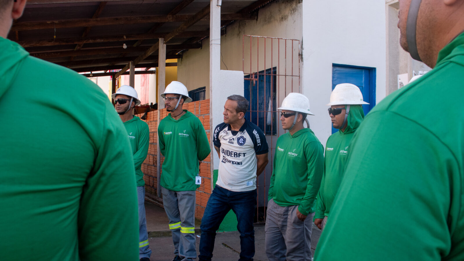 Prefeitura de Macapá inicia cadastramento para implantação de energia solar no Habitacional Mucajá