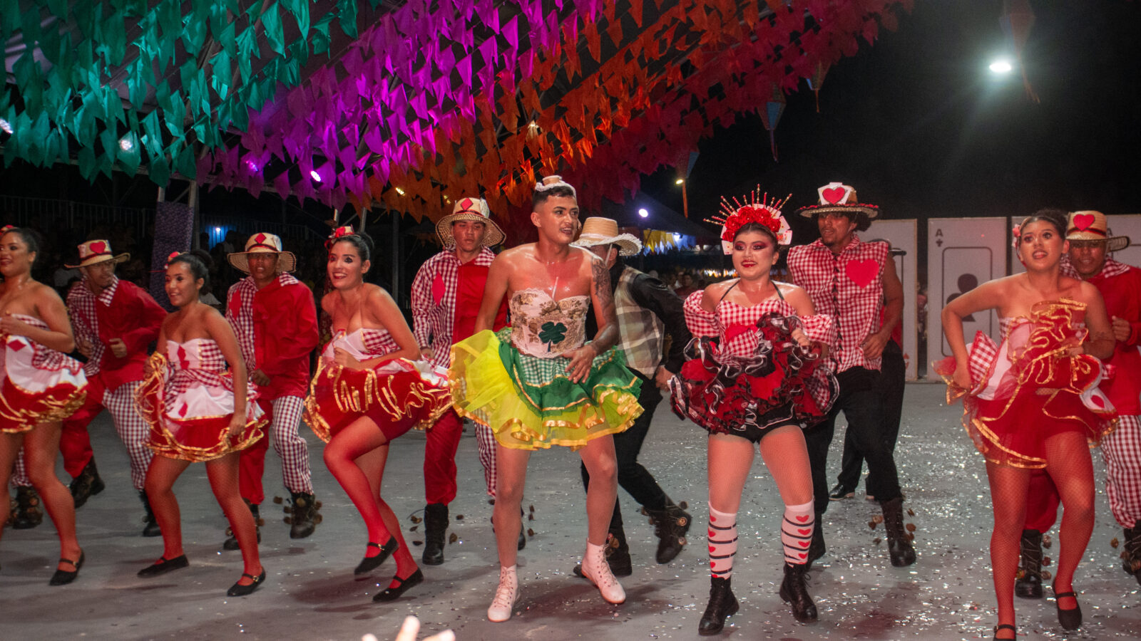 Animação das quadrilhas tradicionais marcam a primeira noite da Quadra Junina de Macapá