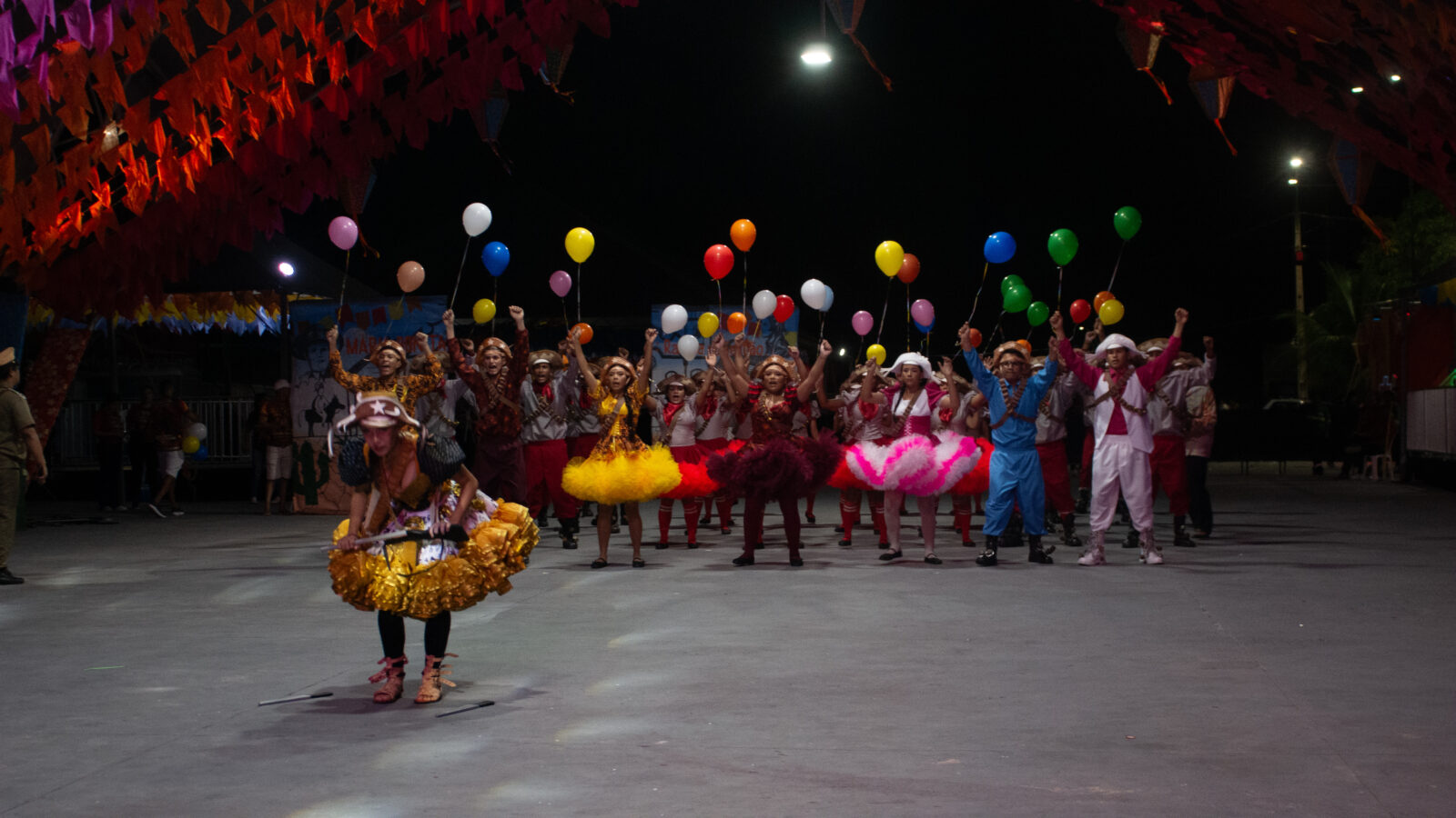 Animação das quadrilhas tradicionais marcam a primeira noite da Quadra Junina de Macapá