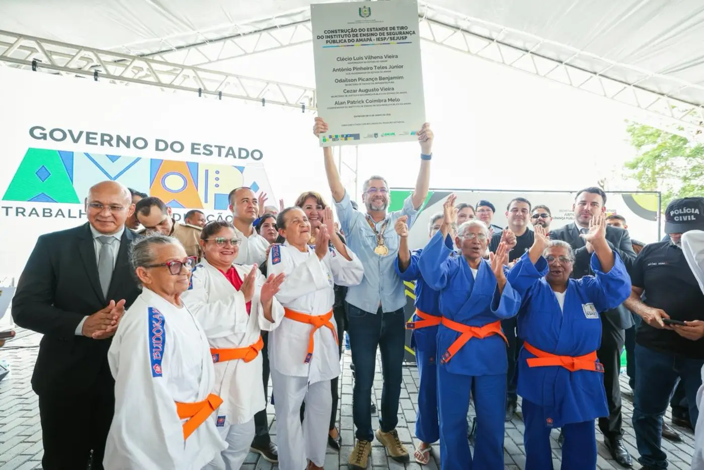 "Formação continuada com um padrão de qualidade para a Segurança Pública" afirma governador Clécio ao entregar ampliação do IESP, em Macapá