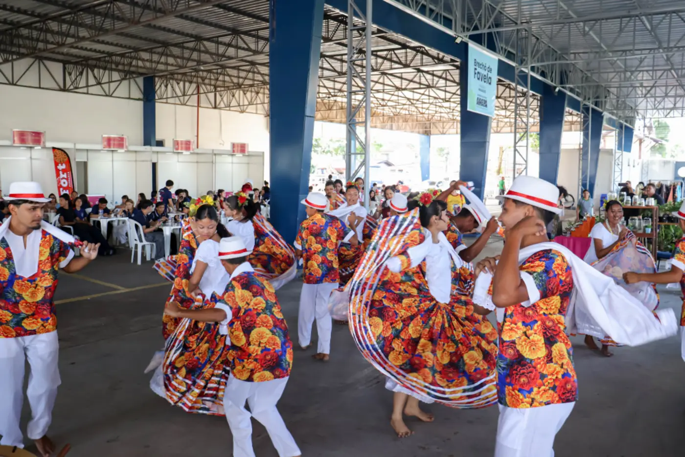 Estudantes de Itaubal levam tradição do Marabaixo à 4ª edição da Expo Favela Innovation Amapá