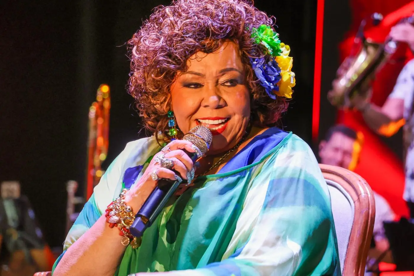 "É uma sorte ter me atracado com o Marabaixo", afirma Alcione em show que celebra a ancestralidade amapaense