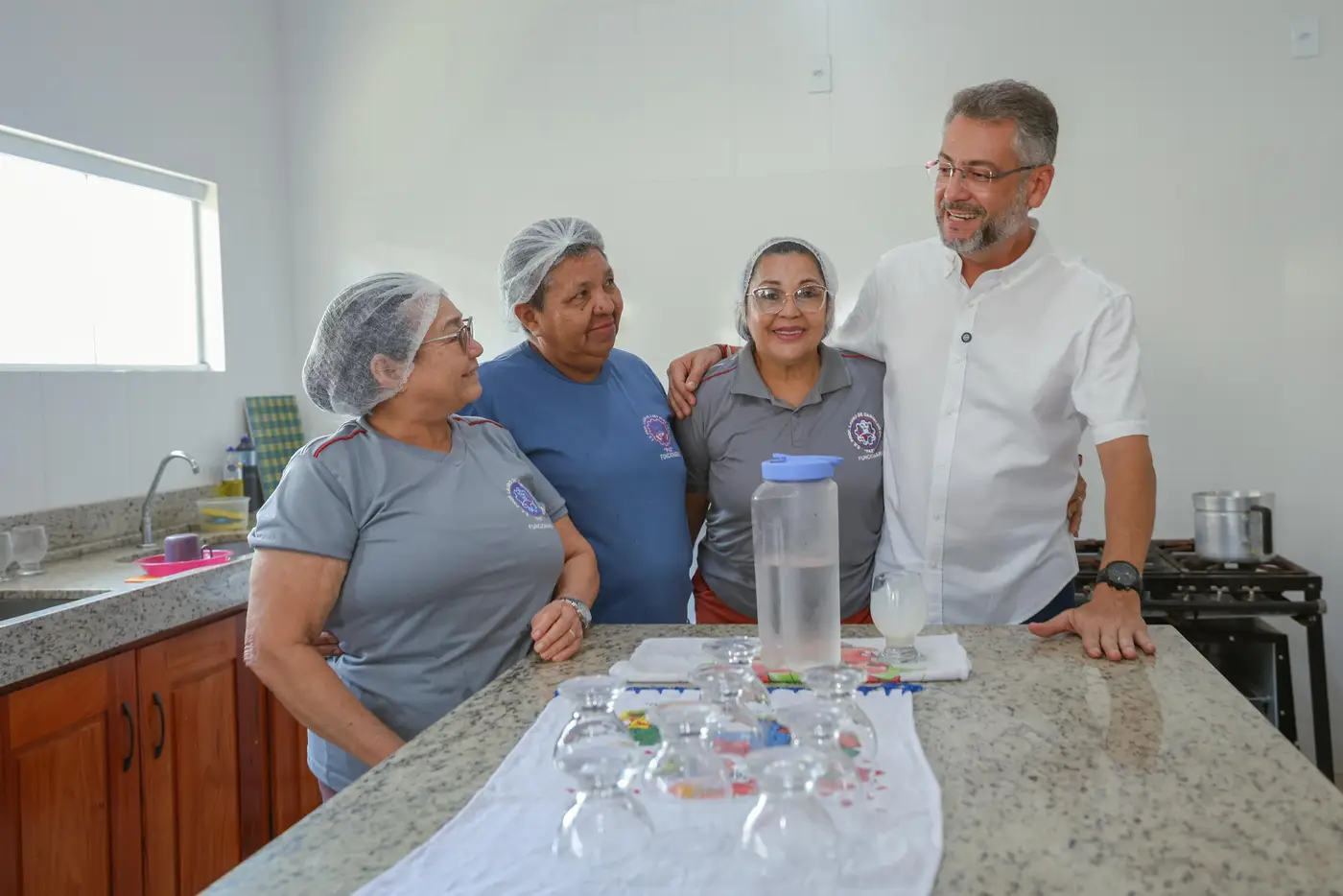 Governador Clécio vistoria ajustes finais da reconstrução da Escola Estadual Lauro Chaves, na Zona Sul de Macapá