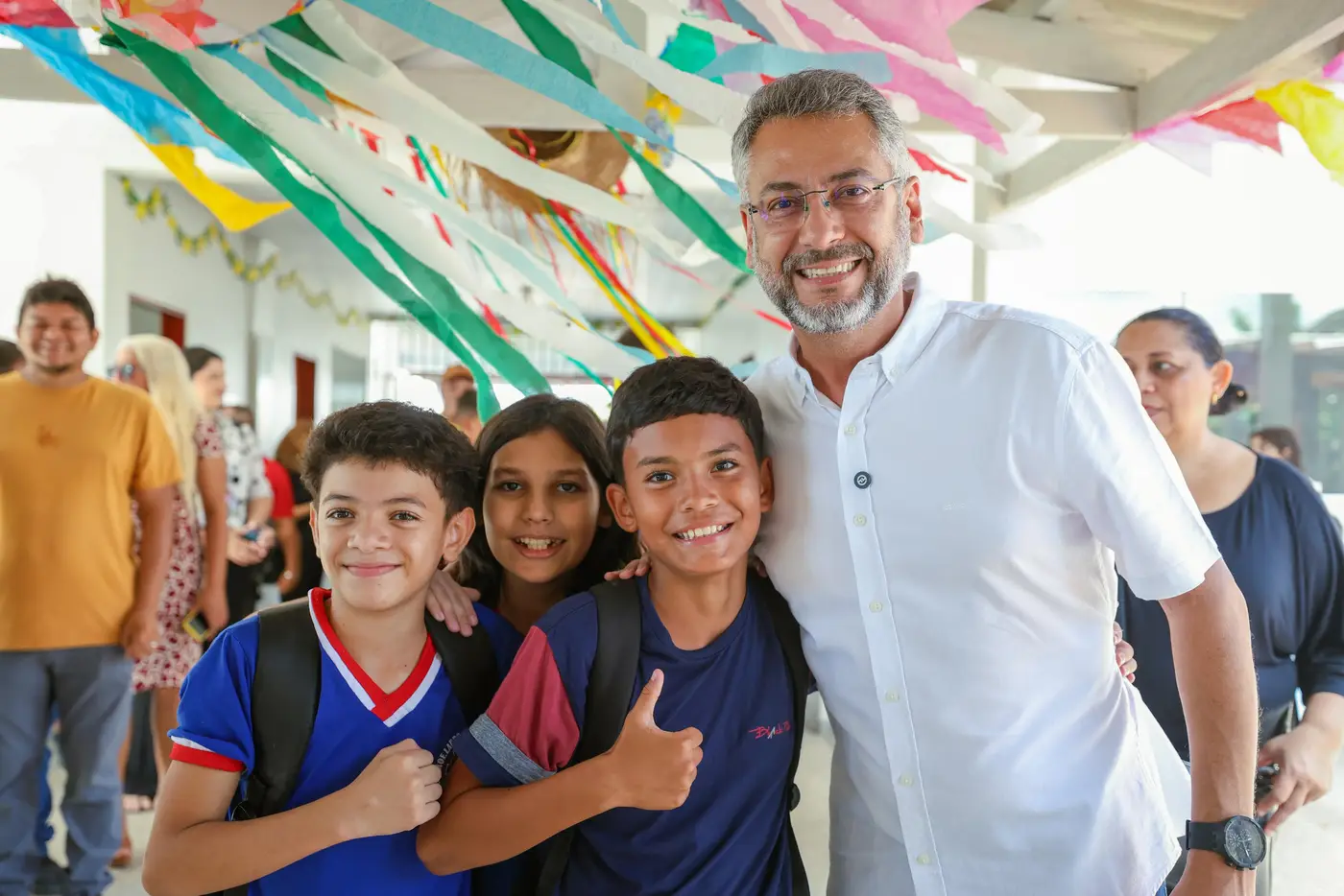 Governador Clécio vistoria ajustes finais da reconstrução da Escola Estadual Lauro Chaves, na Zona Sul de Macapá