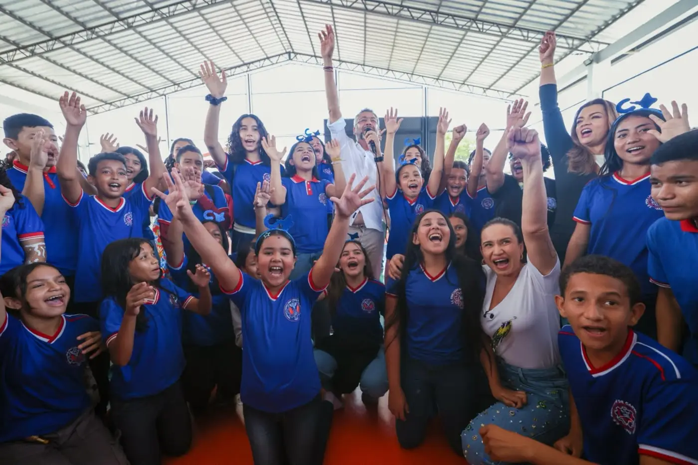 Na Zona Sul de Macapá, governador Clécio entrega a 47ª escola reconstruída da gestão: 'bonita, arejada e muito bem equipada para educar'