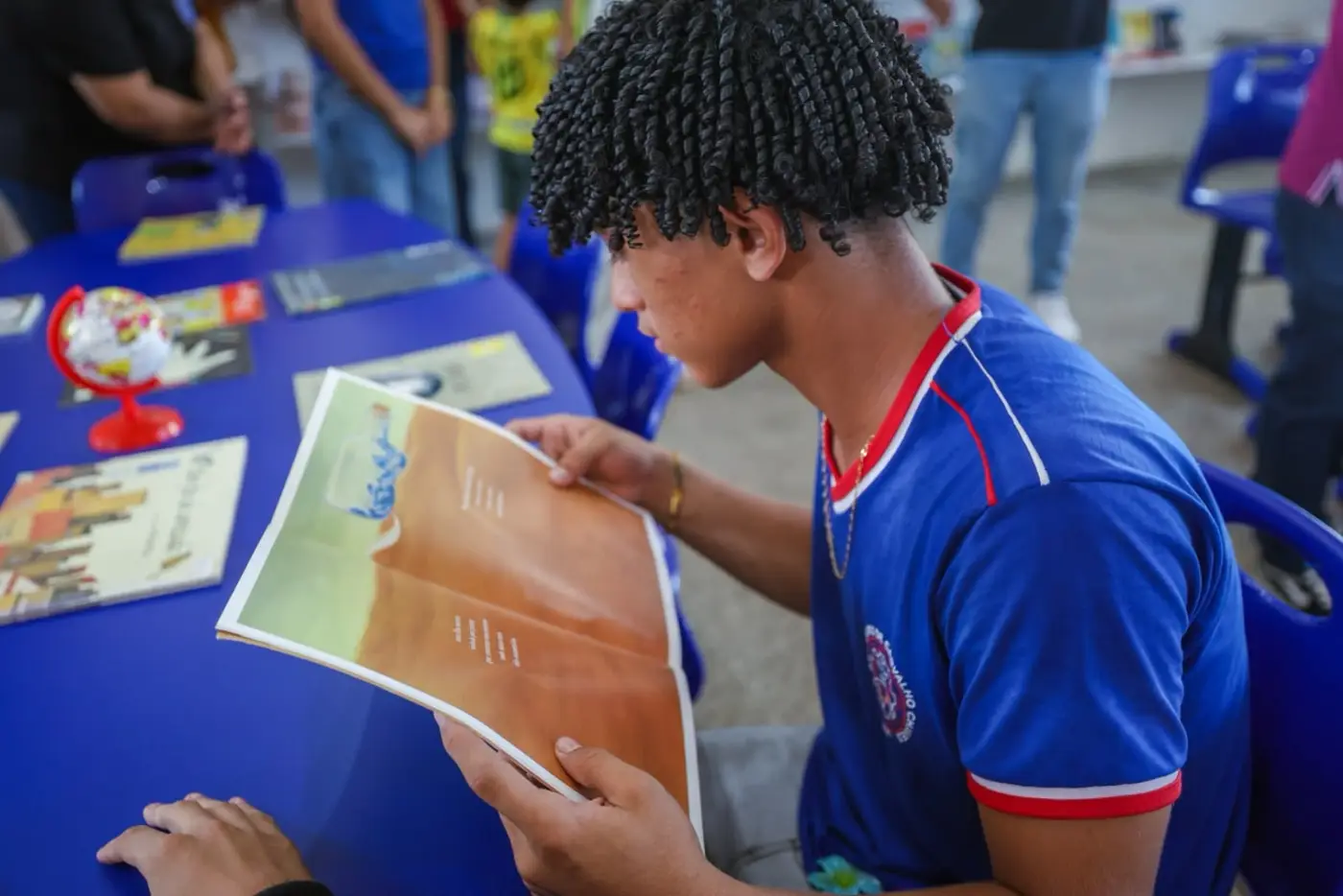 Na Zona Sul de Macapá, governador Clécio entrega a 47ª escola reconstruída da gestão: 'bonita, arejada e muito bem equipada para educar'
