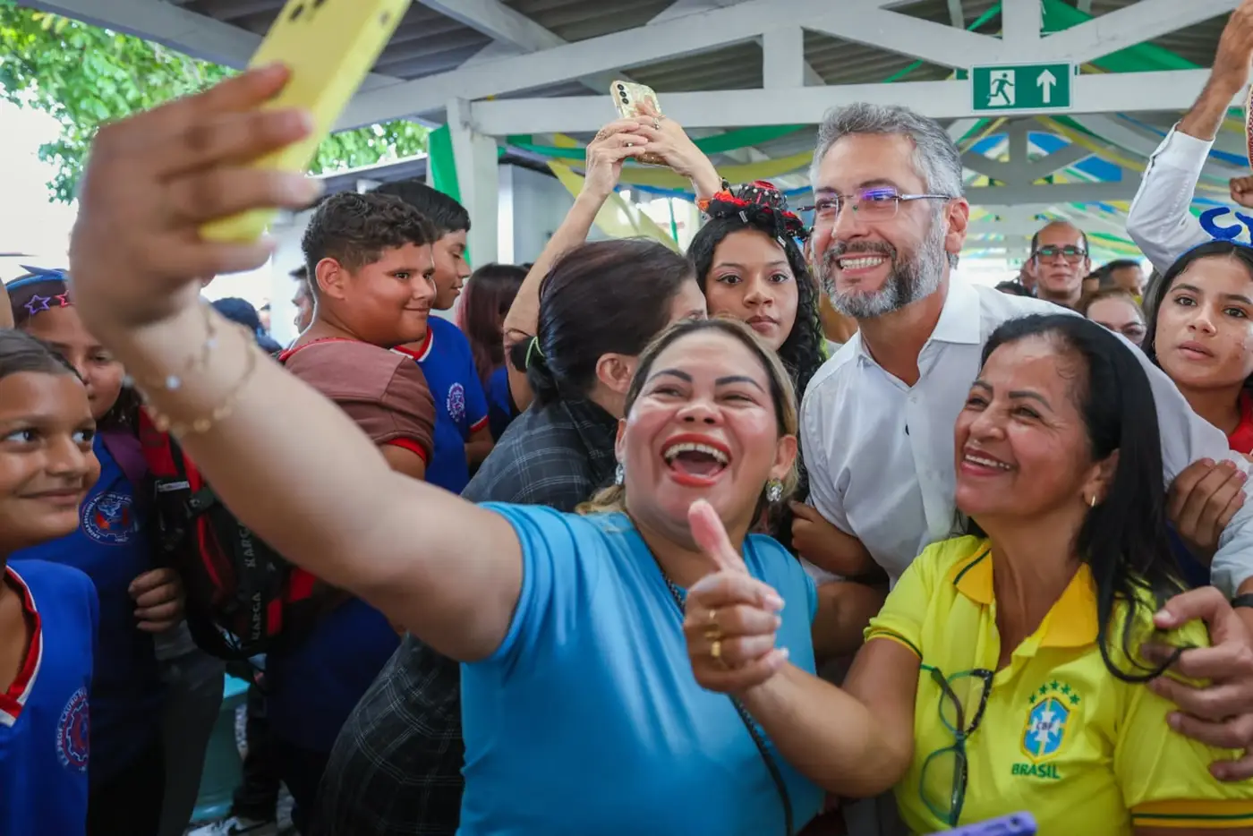 Na Zona Sul de Macapá, governador Clécio entrega a 47ª escola reconstruída da gestão: 'bonita, arejada e muito bem equipada para educar'