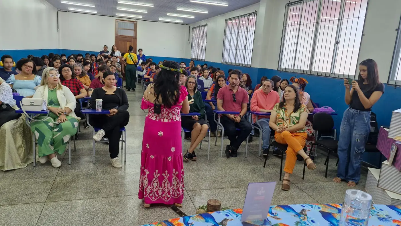 Governo do Amapá inicia Pré-Folia Literária nas escolas públicas e fortalece formação de leitores nos 16 municípios