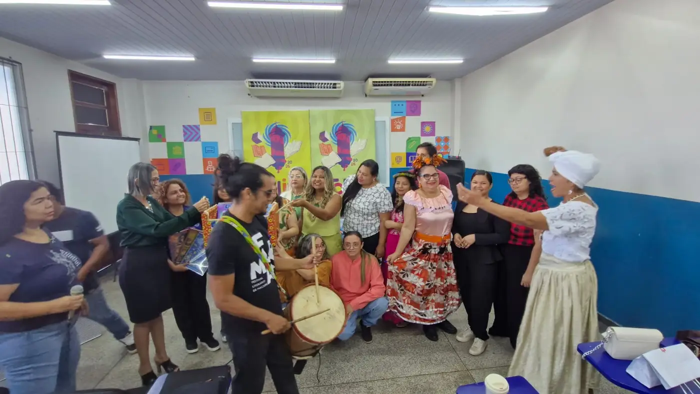 Governo do Amapá inicia Pré-Folia Literária nas escolas públicas e fortalece formação de leitores nos 16 municípios