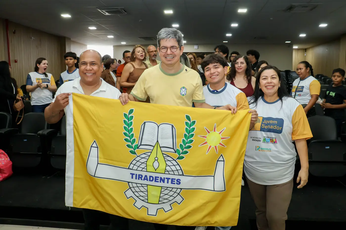 Governo do Amapá anuncia vencedora da etapa estadual do programa Jovem Senador 2026
