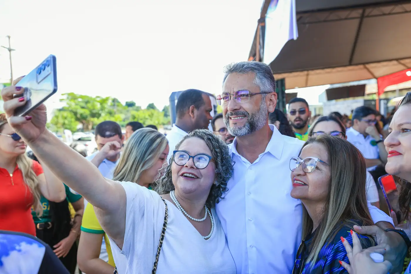 "Muda a relação das pessoas com a saúde: tira o cidadão da fila e garante atendimento mais ágil", afirma Clécio ao lançar Saúde da Gente Telemedicina