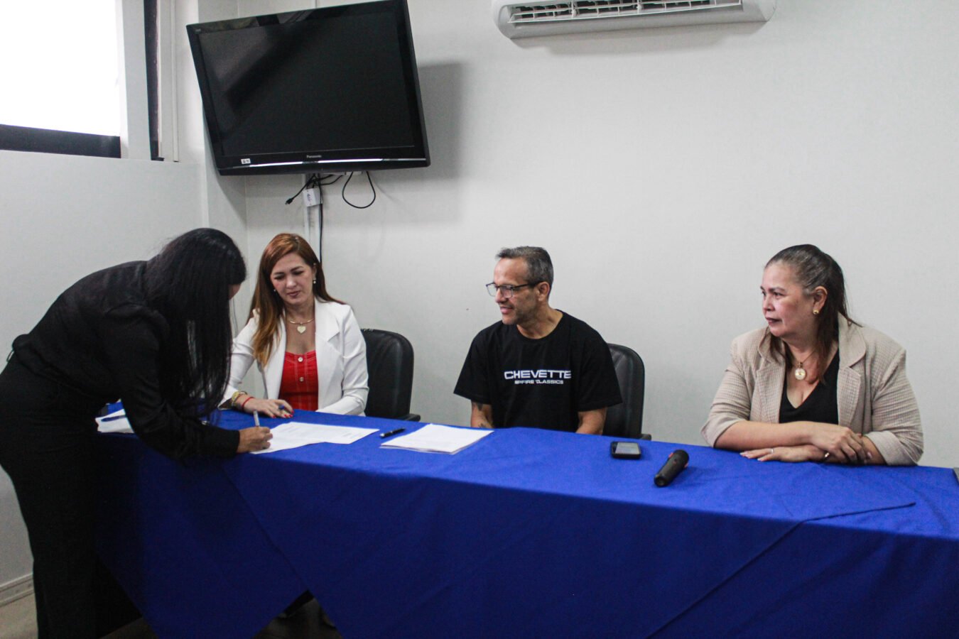 Prefeitura de Macapá empossa novas servidoras efetivas da Saúde