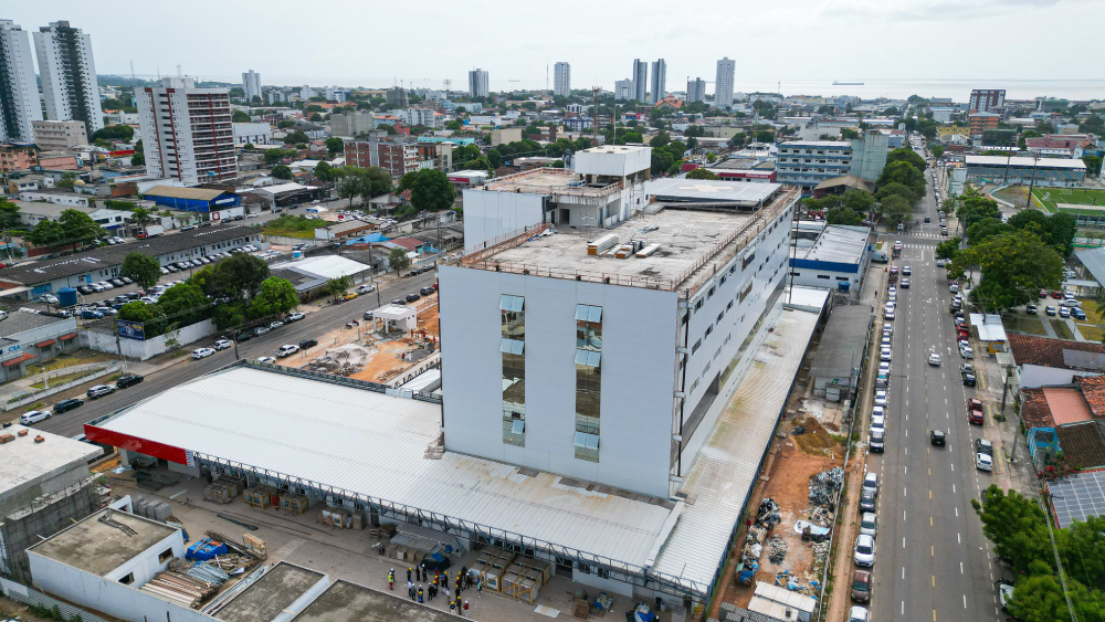 Governo do Amapá apresenta avanços da obra do novo Hospital de Emergência em visita guiada à imprensa