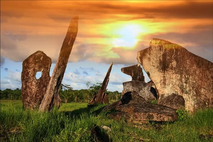 O Alinhamento Amazônico: O Segredo  das Pirâmides em Calçoene