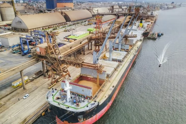 Medida provisória destina crédito extraordinário de R$ 5 bilhões para apoiar exportações