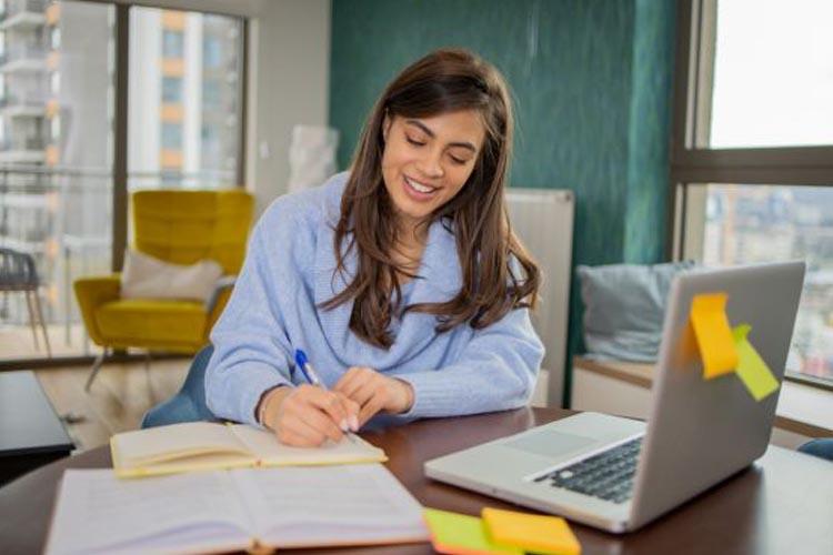 Como a tecnologia pode ajudar nos estudos na volta às aulas