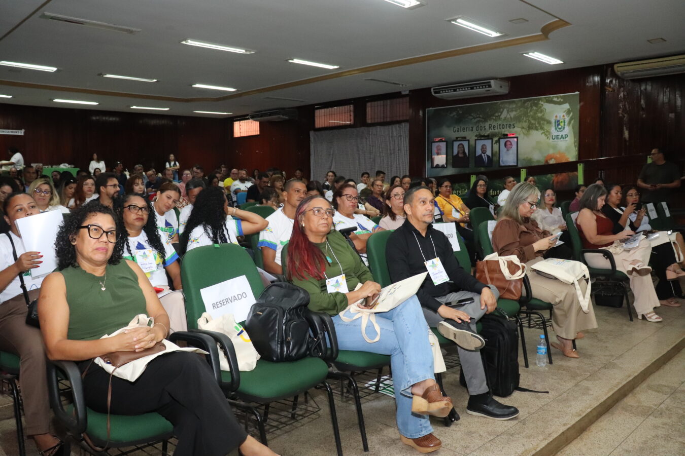Prefeitura de Macapá realiza III Fórum de Partilha EJA, em parceria com Pacto pela Superação do Analfabetismo