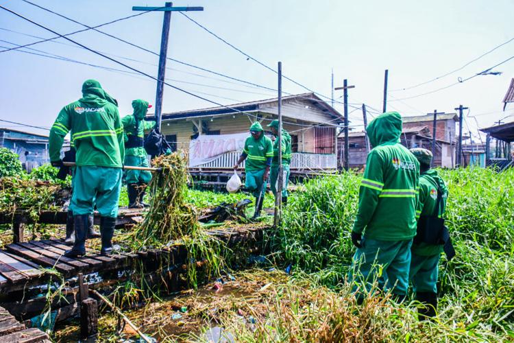 Zeladoria Urbana avança com limpeza e desobstrução de canais e bueiros