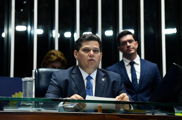 Davi recebe líderes para definir pauta do Plenário e instalação de comissões 