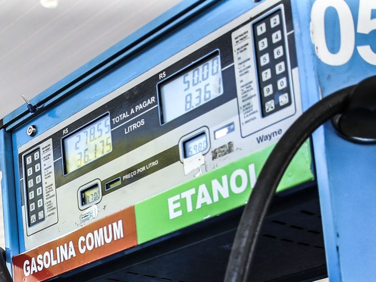 Hugo Motta elogia aumento da mistura de etanol na gasolina - Notícias
