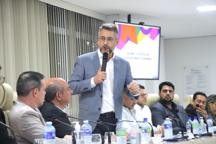 Governador Clécio Luís apresenta à Fecomércio os investimentos que geraram desenvolvimento econômico para o Amapá