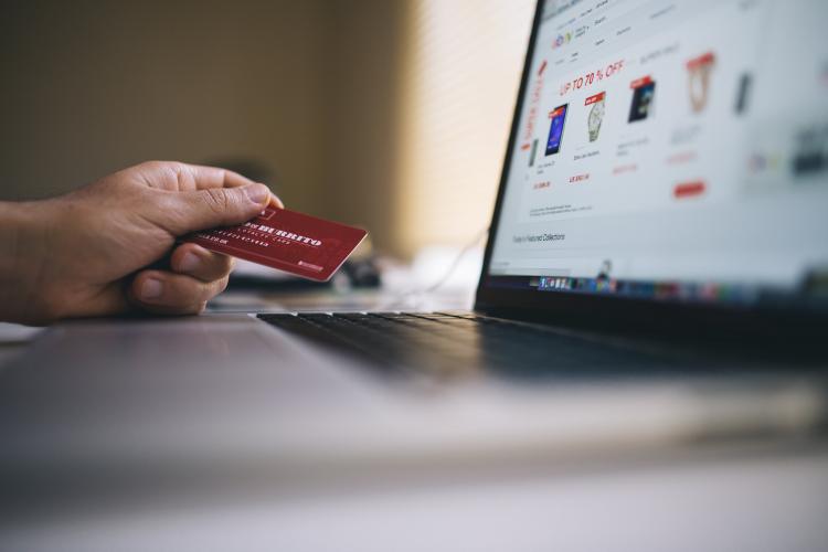 Pesquisa indica perspectivas do varejo para as compras de final de ano nos EUA