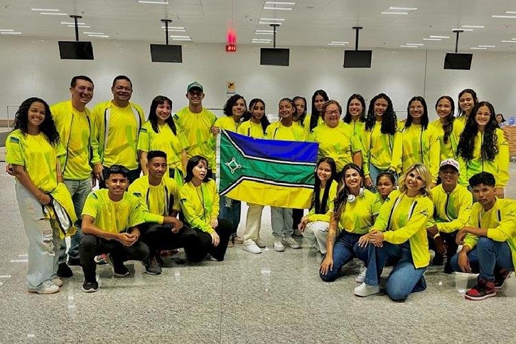 Mais de 140 atletas partem para os Jogos da Juventude, em São Paulo