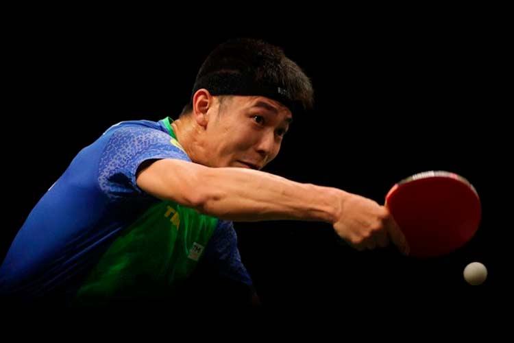 Eric Jouti representa o Brasil no WTT Feeder Havirov, na República Tcheca