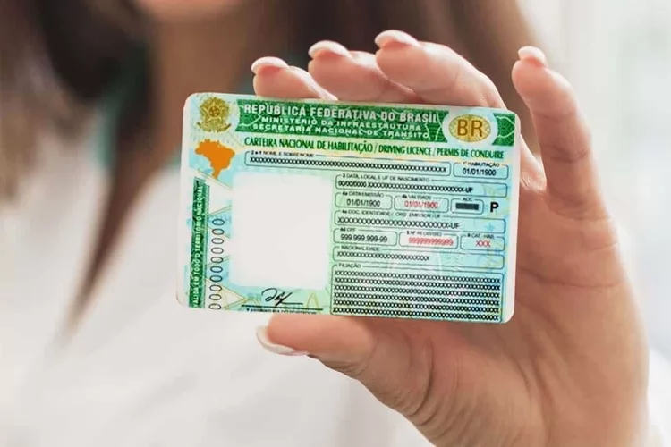 CNH vencida em 2026: motoristas têm prazo ampliado para regularizar documento