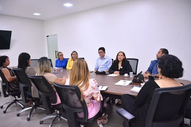 Prefeitura de Macapá recebe representantes da Associação de Fibromialgicos do Amapá e define metas em prol de melhorias no atendimento