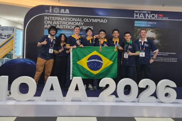 Brasil faz história na Olimpíada Internacional de Astronomia e Astrofísica