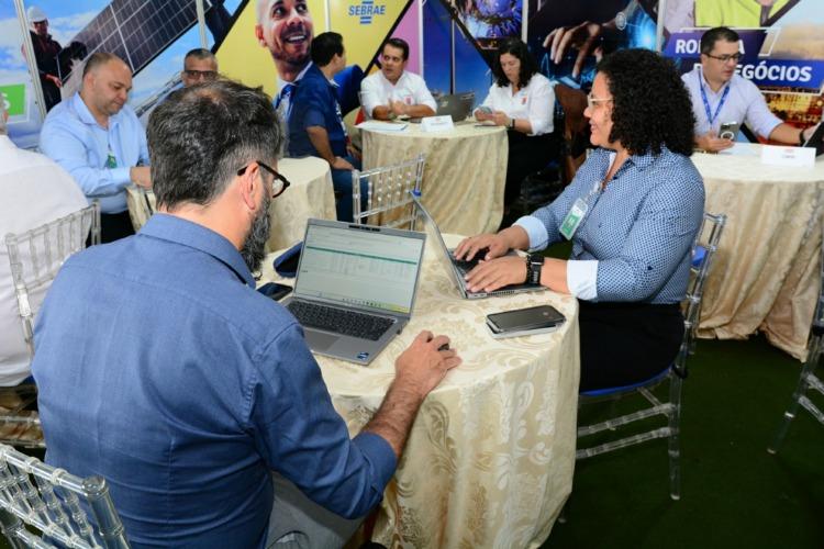 Rodada de Negócios amplia oportunidades de mercado na 3ª Feira Internacional de Oiapoque
