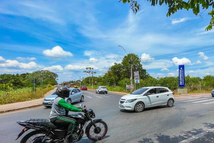 Via Anníbal Barcellos funcionará em mão única a partir da quarta-feira (22)